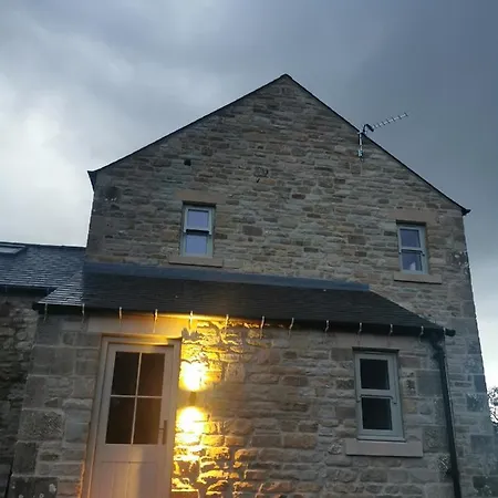 Holiday home Brand New Barn Conversion Sleeping 6 *